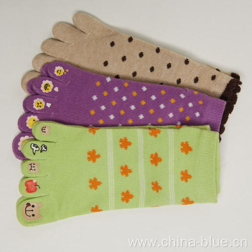 Girl's special five fingers socks